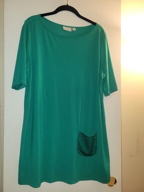 Joan Rivers Teal Short Sleeve Scoop Neck Mini Dress.